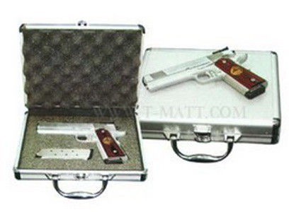 Customzied Size Aluminum Locking Gun Cases With Soft Cushioned Interior